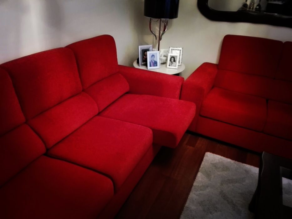 Vendo 2 Sofas em tecido.