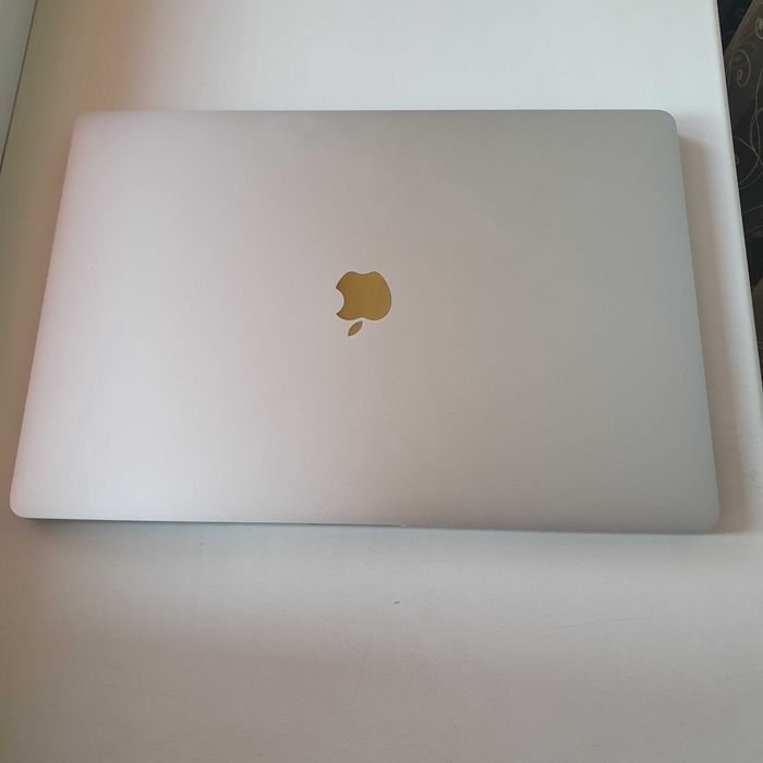 Macbook pro 16 2019