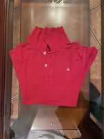 Polo vermelho da Benetton.