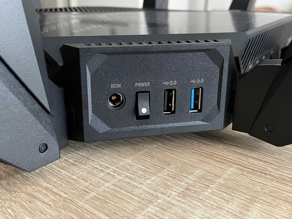 Роутер ASUS Rog Rapture GT-AX11000 Pro (10Gbit Wan Port)