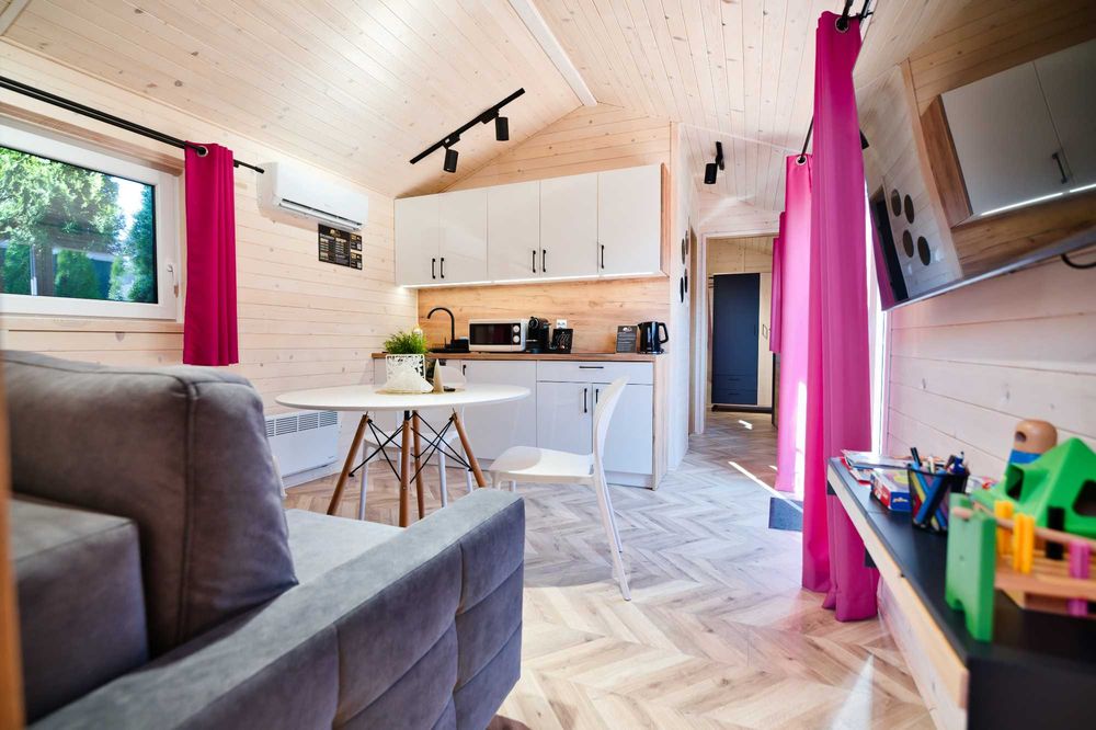 Domki 100 metrów od Energylandii