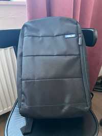 Продам фирменный рюкзак для ноутбука asus