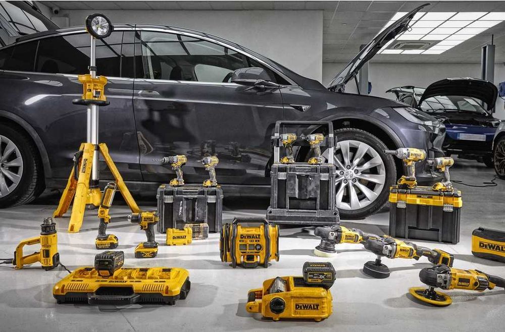 DCF899P2 KLUCZ UDAROWY 1/2 950Nm 18V 2x5Ah DeWALT