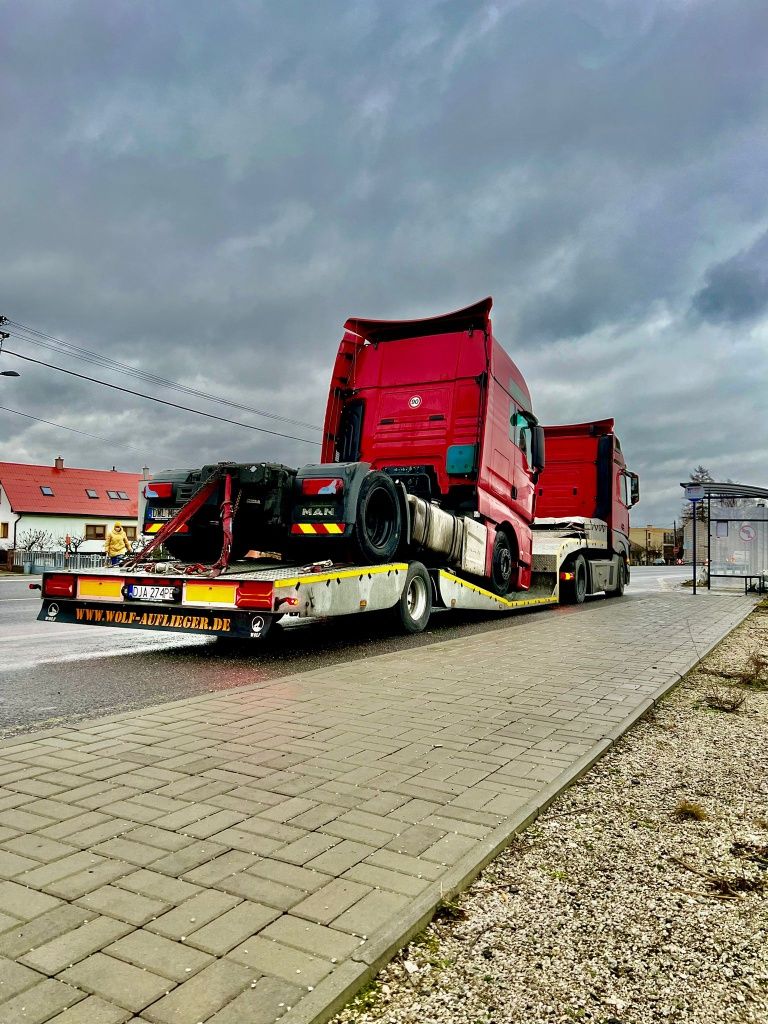 Wynajem naczepy-lawety do ciągników siodłowych
