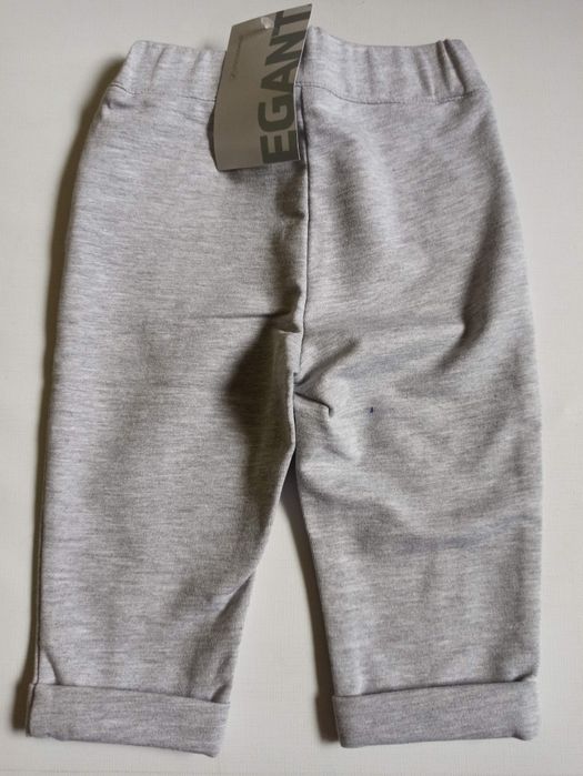 Jasnoszare spodnie spodenki dzianinowe na kant chrzest roczek impreza