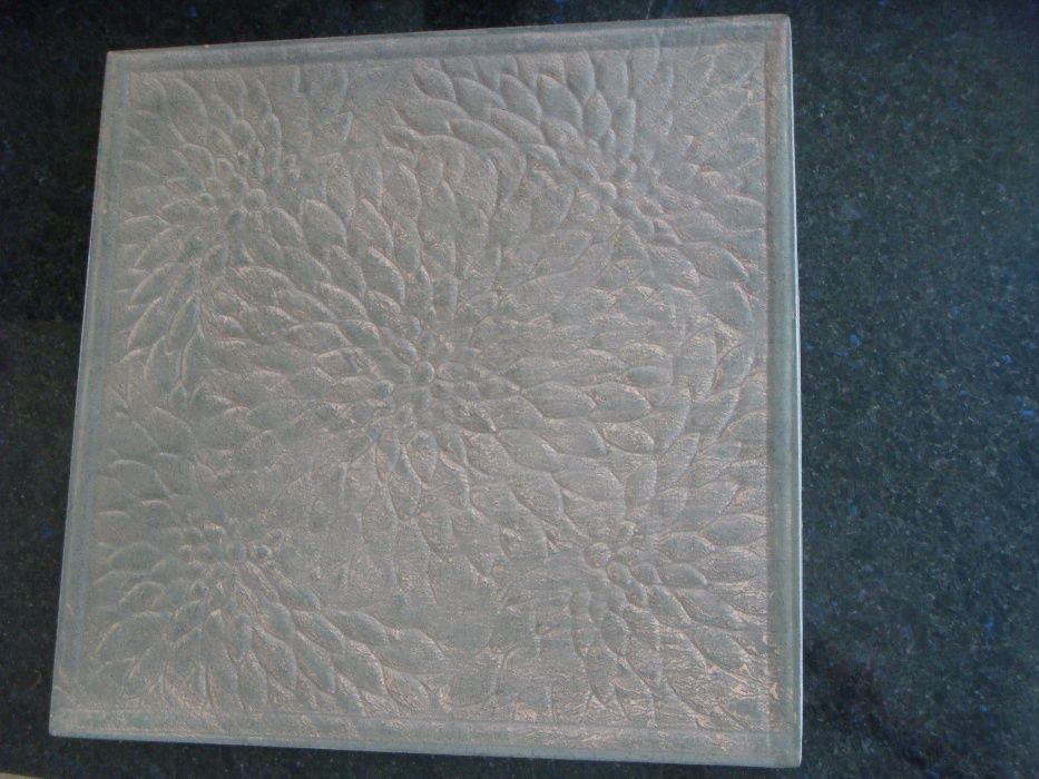 NOWA metalowa dekoracja panel ścienny Vical do mieszkania glamour loft