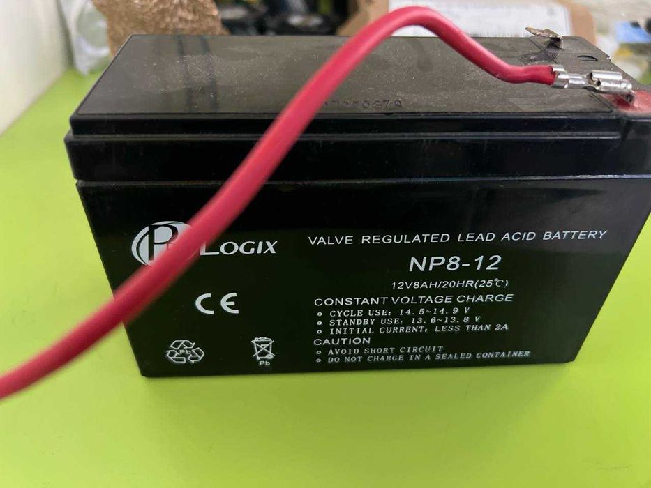 Аккумуляторная батарея PROLOGIX NP8-12 (12В 8Ач)