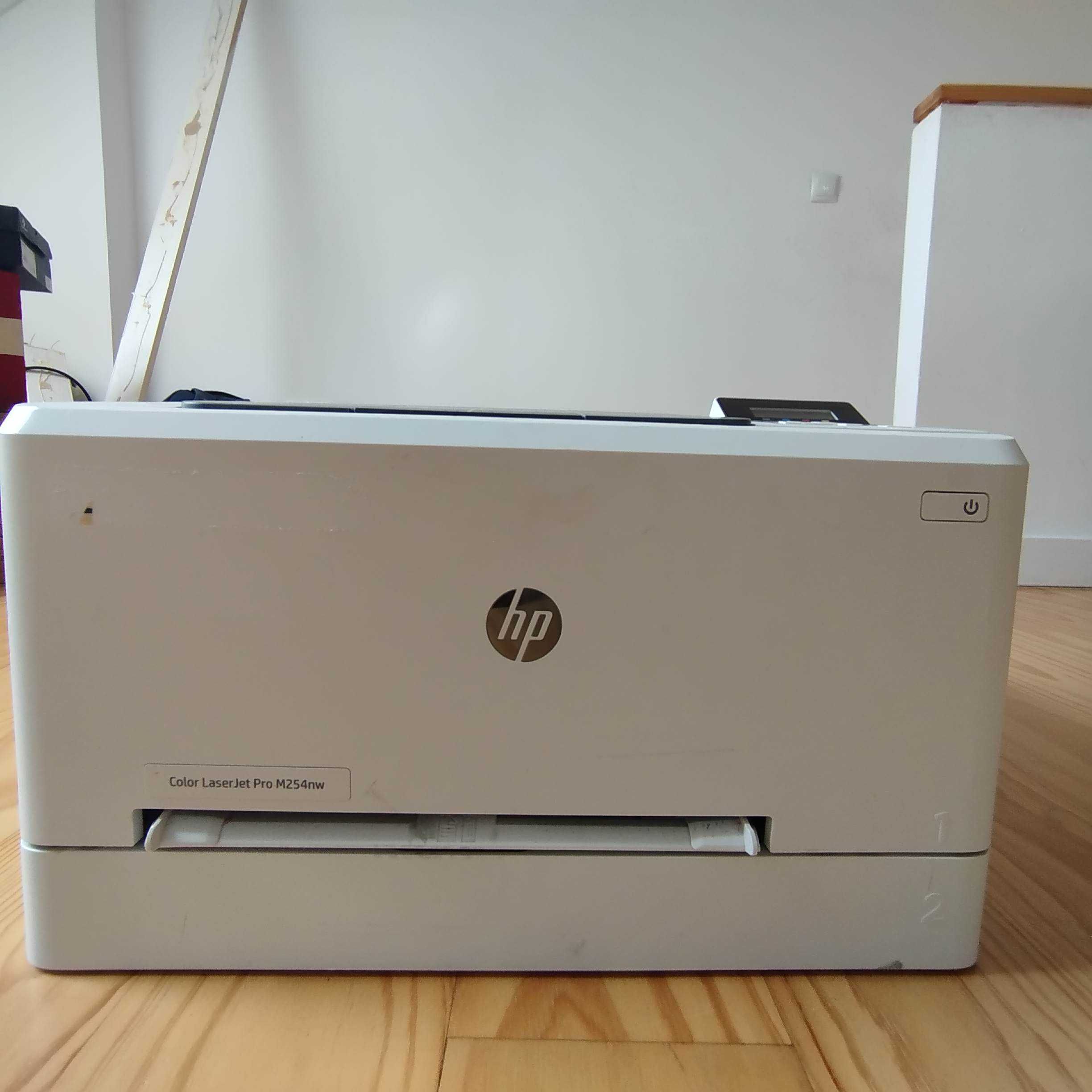 Impressora HP Color LaserJet Pro M254nw - USADO
