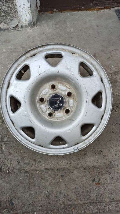 Диски металеві R16