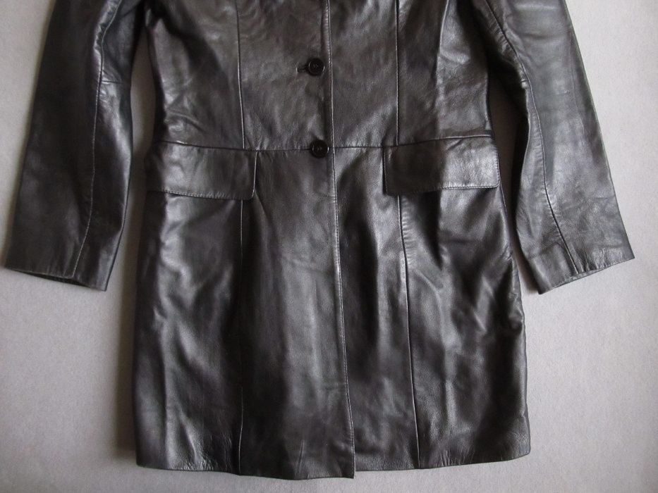 172 cm M 38-40 skóra taliowany czarny damski płaszcz skórzany jak nowy