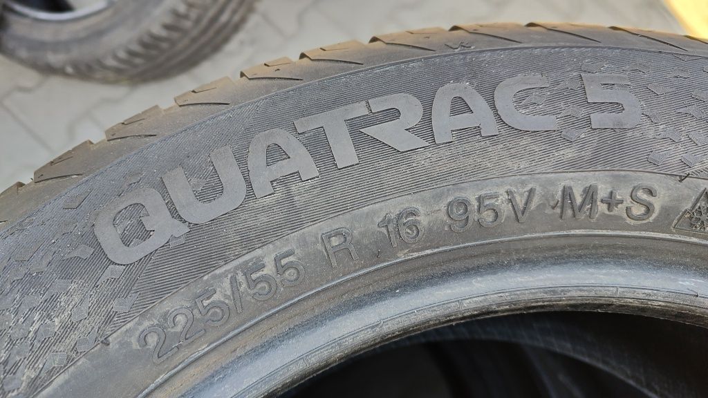 225/55/16 Vredestein Quatrac 5