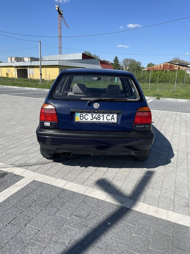 Продаю Volkswagen Golf 3