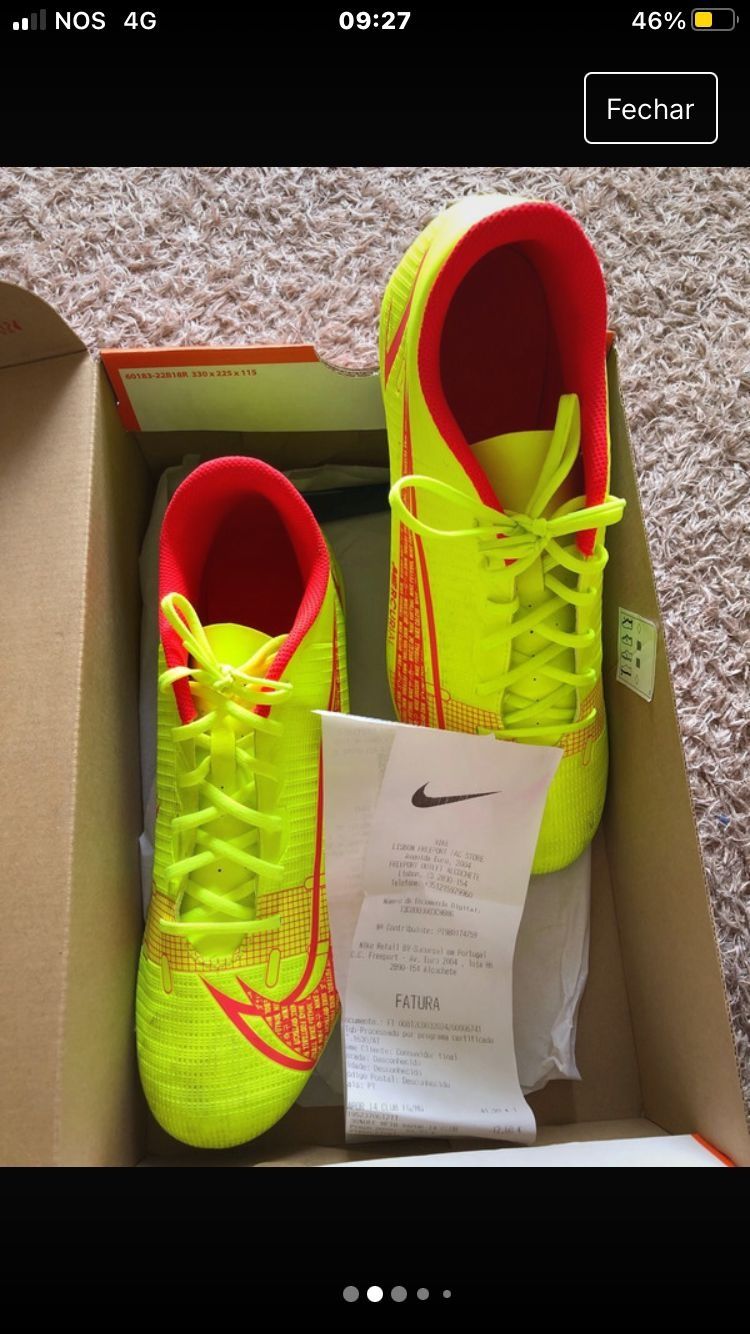 Chuteiras Nike usadas uma vez em casa