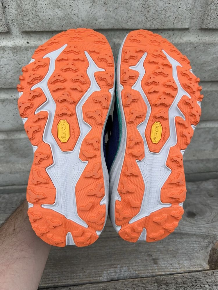 Nowe granatowe, trailowe buty do biegania Hoka Speedgoat 6, rozmiar 38
