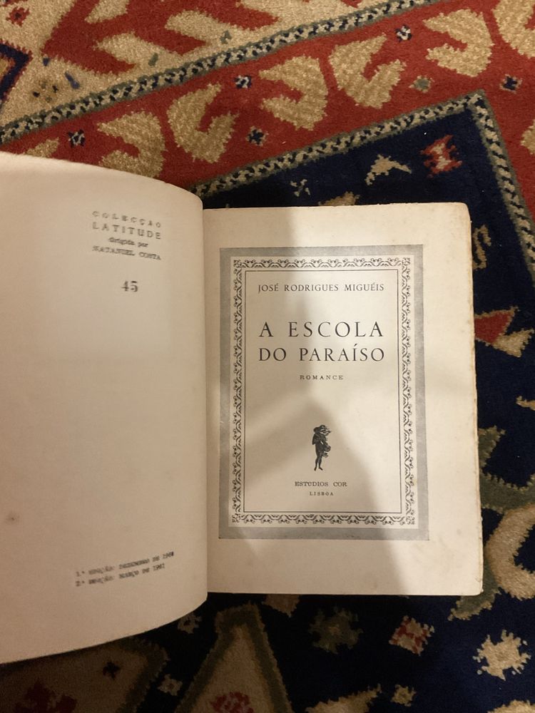Livro raro de José Rodrigues Miguéis: a escola do Paraíso