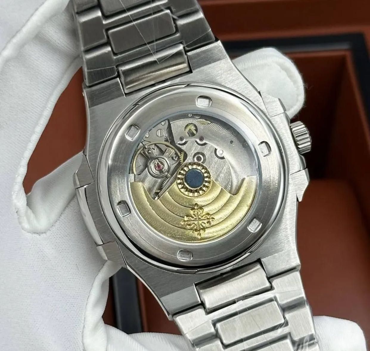 Механические часы Patek Philippe Nautilus