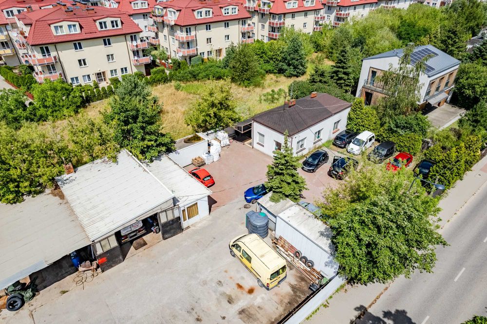Wynajmę działkę inwestycyjna 1700 m2 z budynkiem i garażem