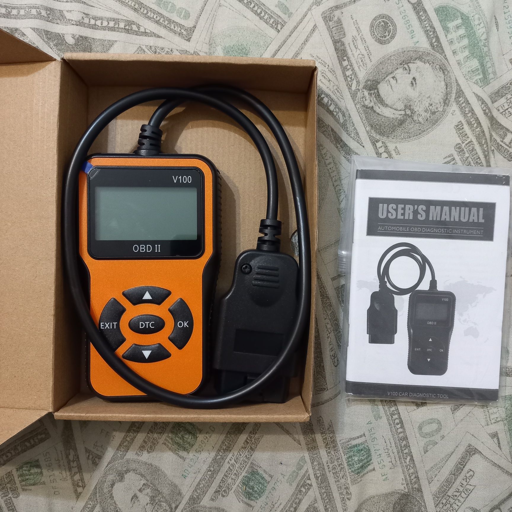 Діагностичний сканер OBD 2 для автомобілів V 100