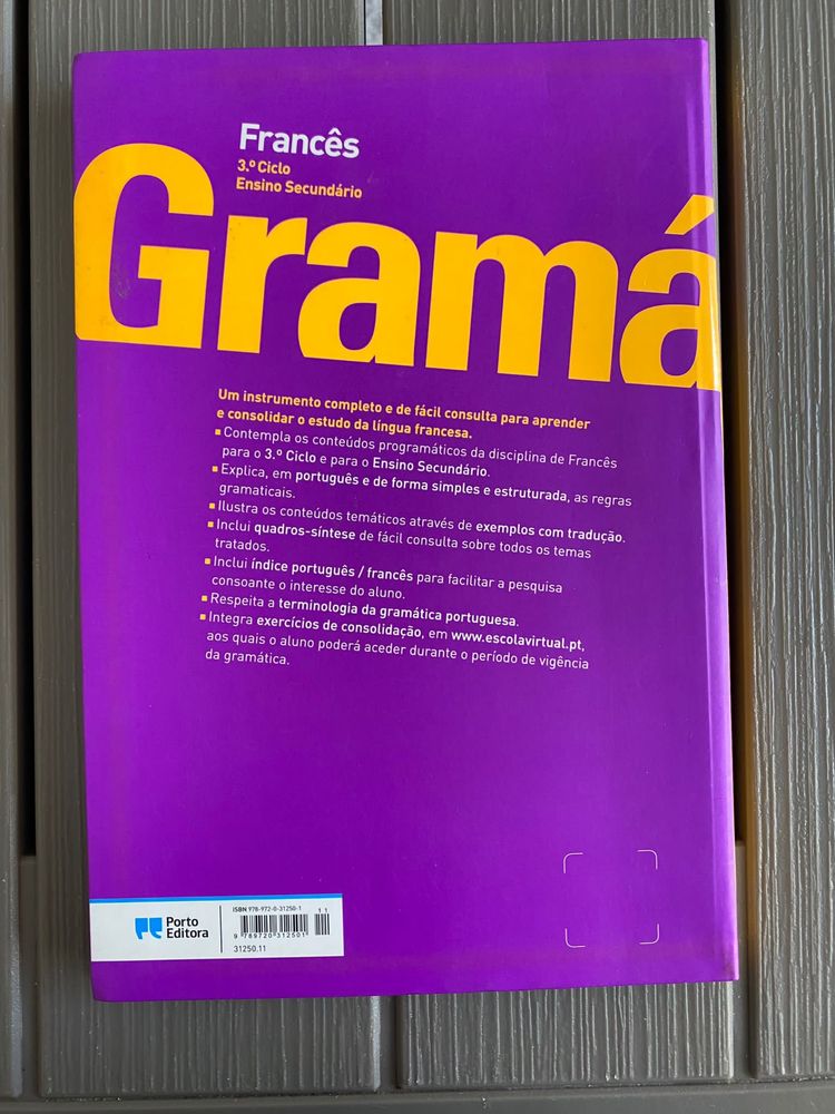 Livro gramática francês 3 ciclo