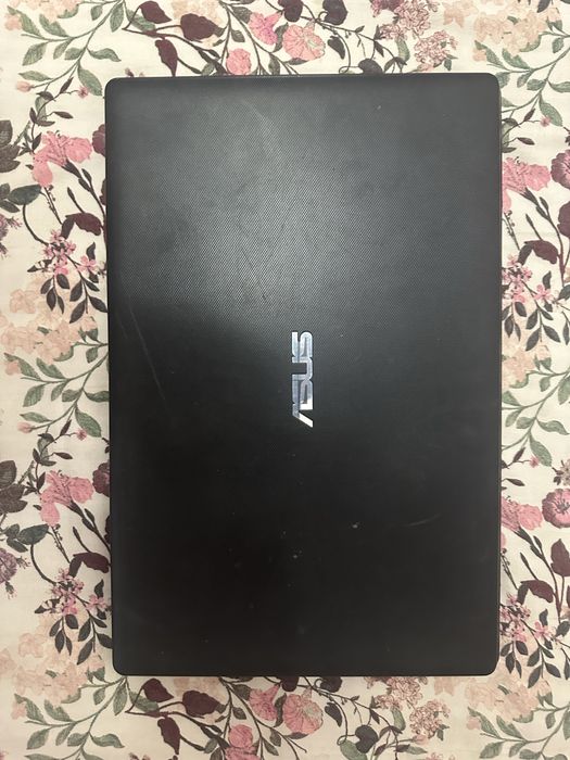 Продам ноутбук на детали