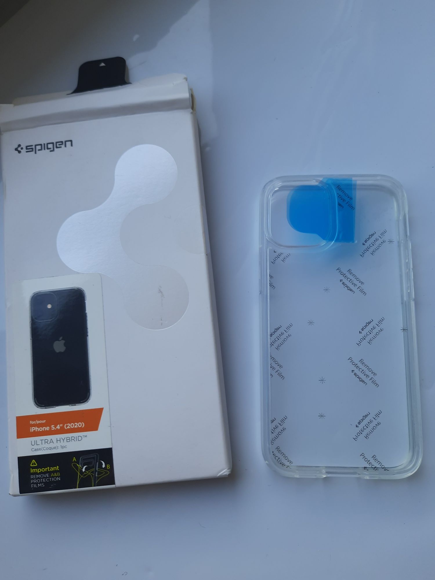 Etui Spigen dla Iphone 12 Mini