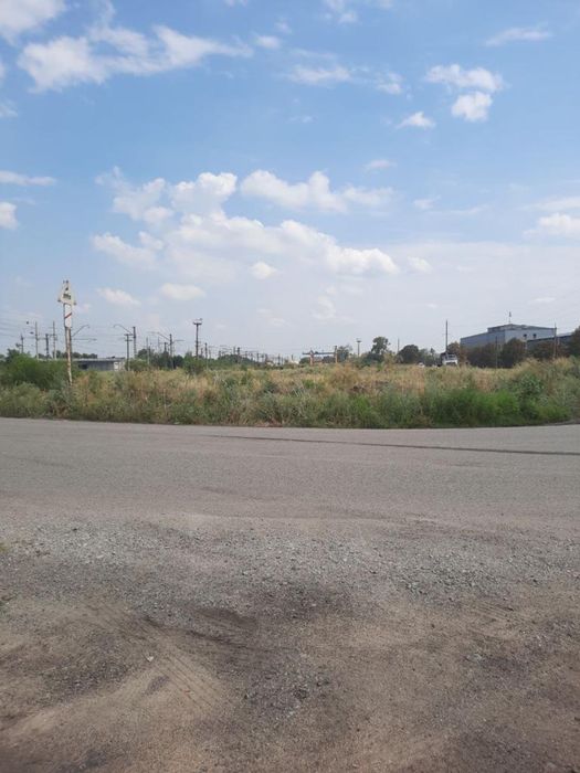 Продам ділянку в селищі Партизанське