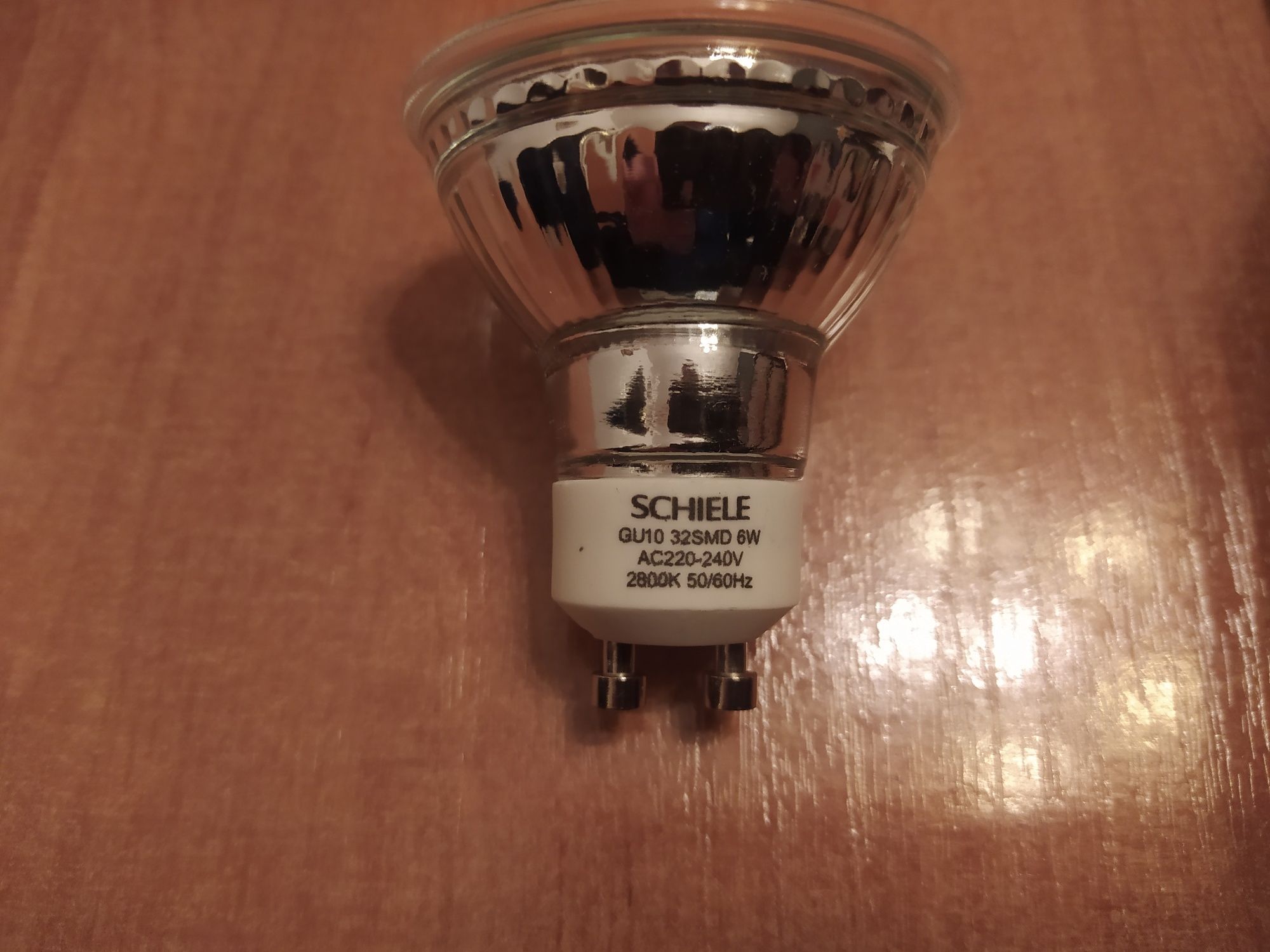 Żarówka LED Gu10 32 smd 6w Schiele