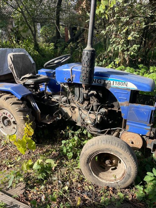 Міні трактор, сінтай 180 з причепом.