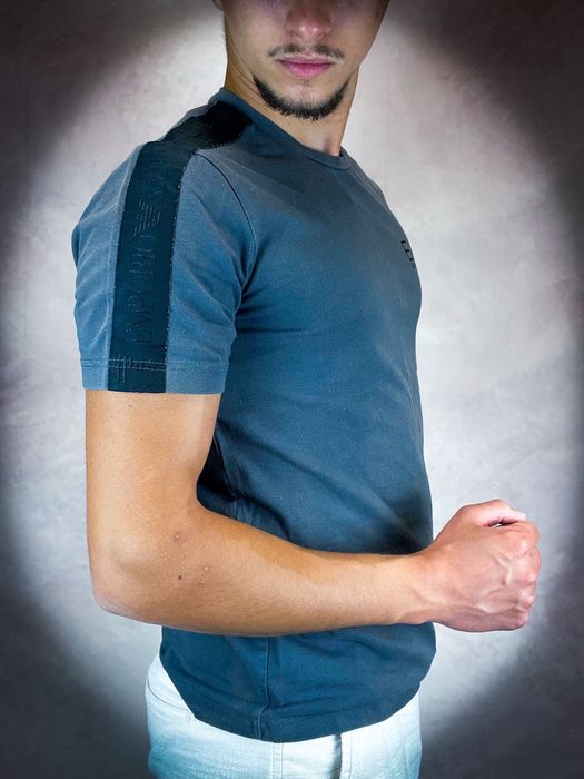 Super Gratis! Szara Męska T-shirt «Emporio Armani» Koszulka /