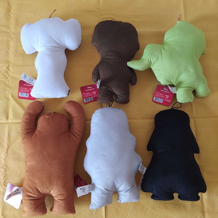Conjunto completo 6 bonecos peluche Disney Star Wars