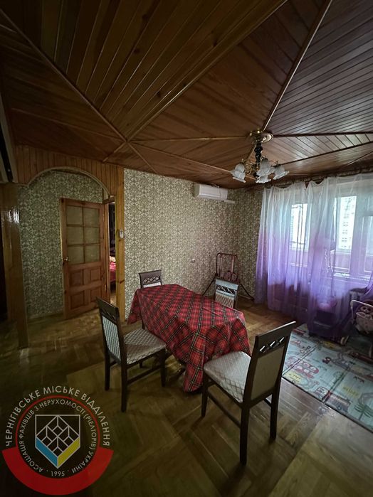 RLT I01 Продам 4 кімнатну квартиру в районі Льотного училища