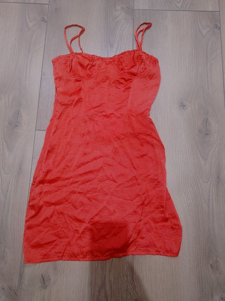 Sukienka mini czerwona satynowa