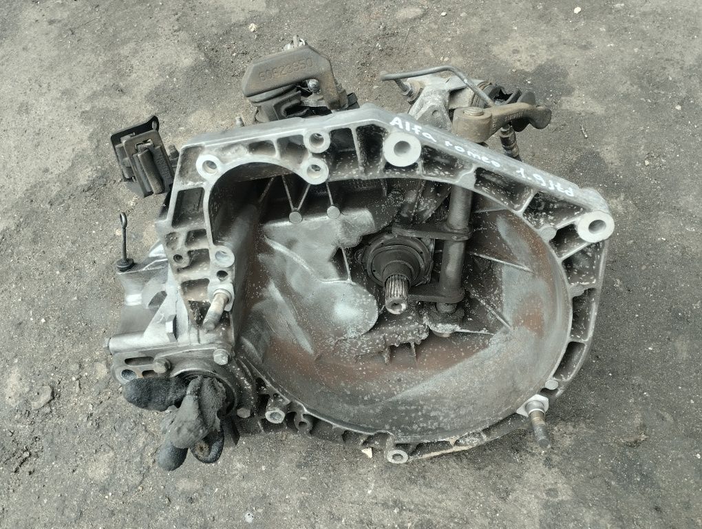 Коробка передач Alfa romeo 147 46433289 1.9 jtd