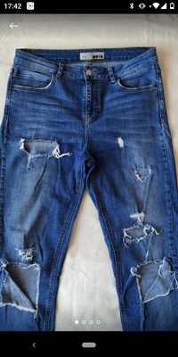 Рваные джинсы для беременных