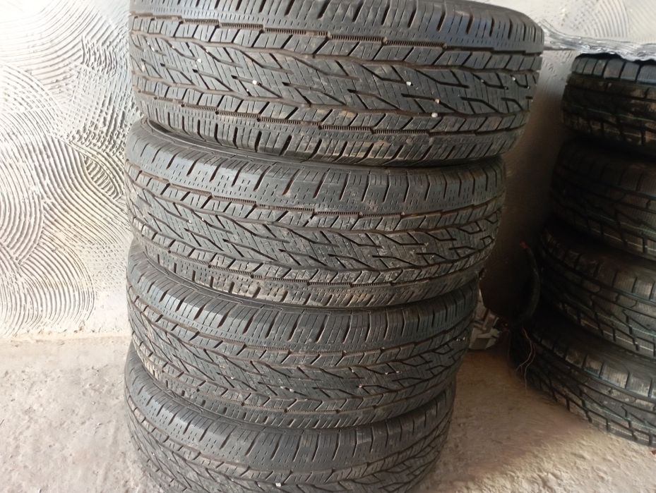 Продам шини 16 245/70