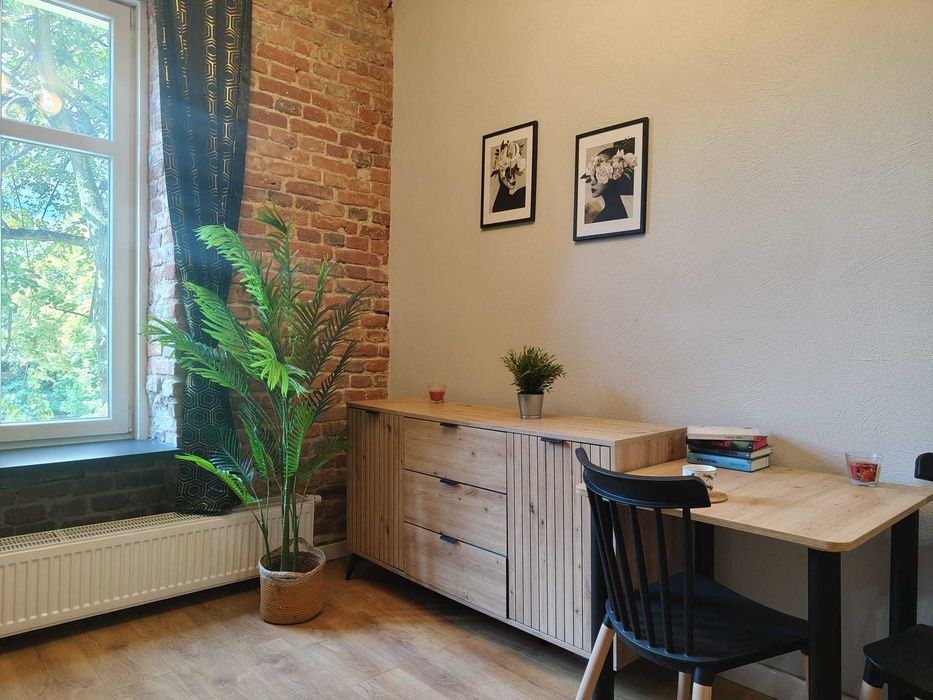 NOWA kawalerka (20 m2) 400 m od Piotrkowskiej. Przy pl. Niepodległości