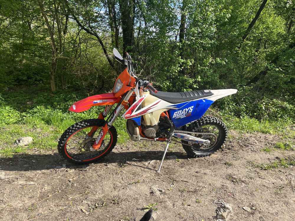 KTM 300 2t Tpi  6days