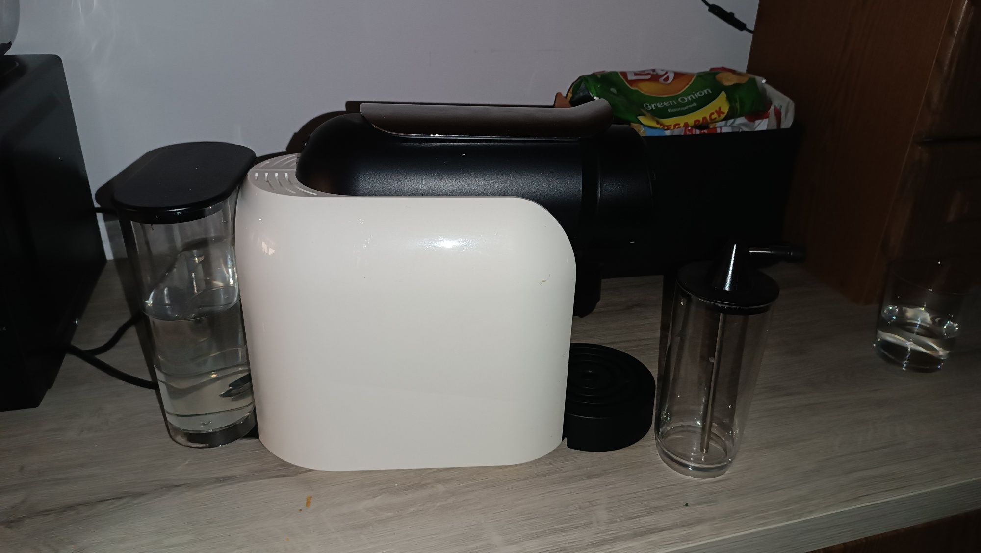 Ekspres Delta q , jak nowy