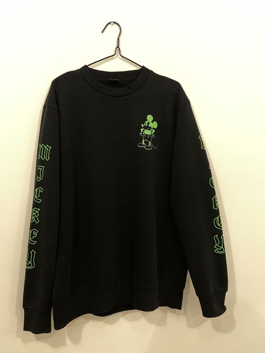 Світшот L в хорошому стані