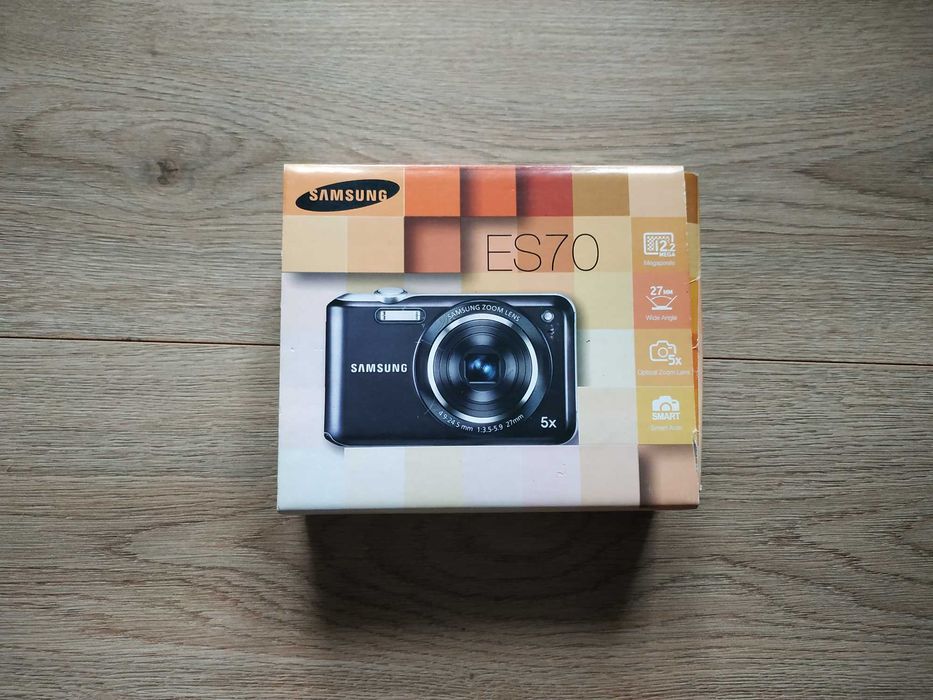 Коробка для фотоапарата Samsung ES70 коробка та дoкументація