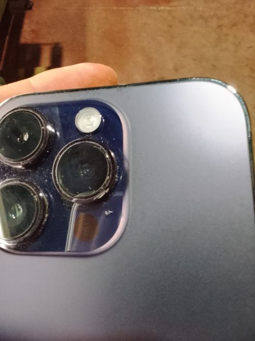 iPhone 14 Pro em bom estado