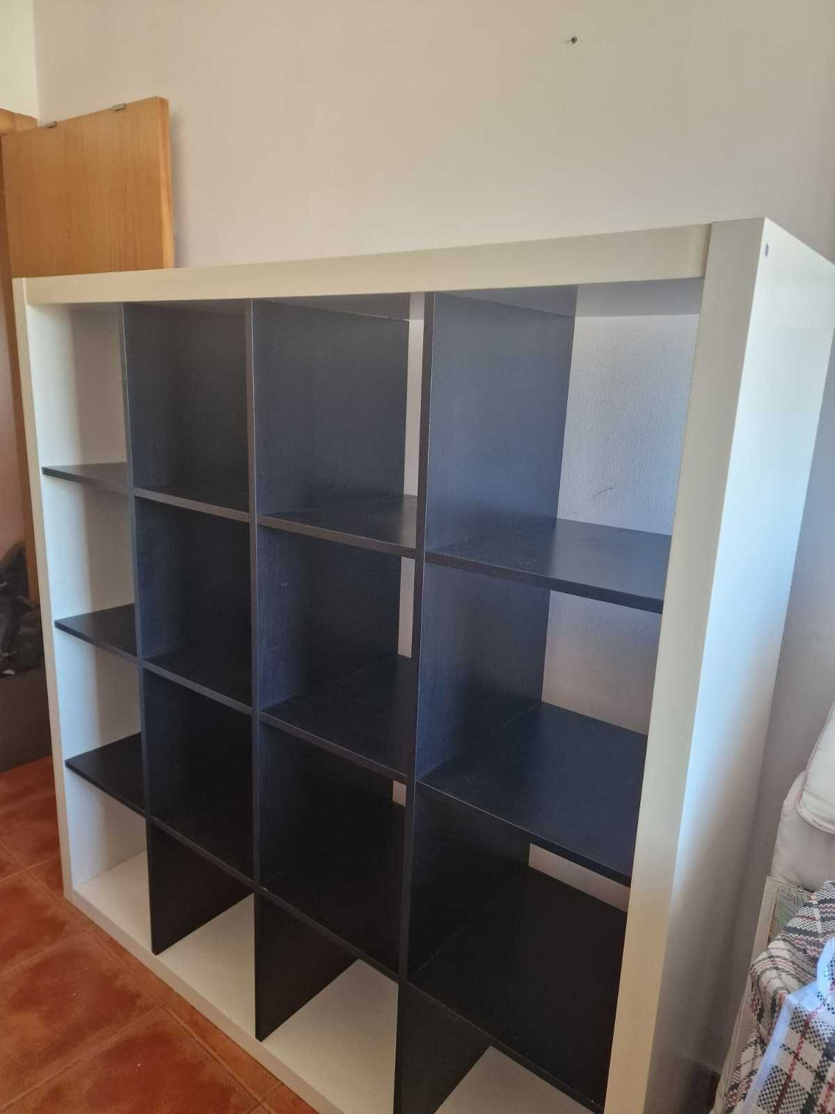 Armário IKEA estilo cubos