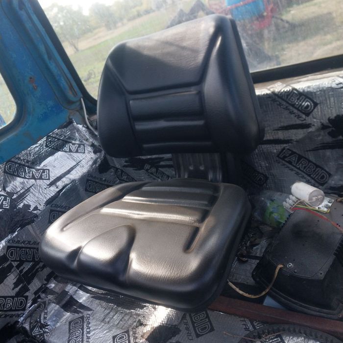 Трактор.  Мтз-80