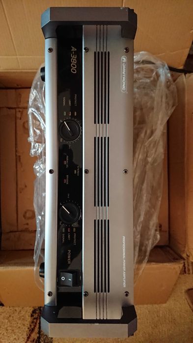 Końcówka mocy Omnitronic A-3800 2x1900W/4Ohm