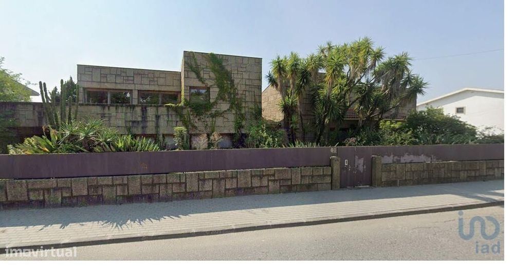 Casa / Villa T4 em Azurém de 759,00 m2