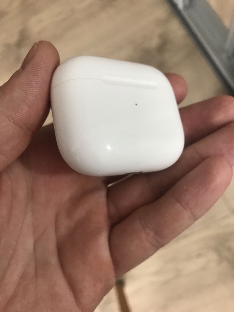 Etui AirPods 3 Stan idealny