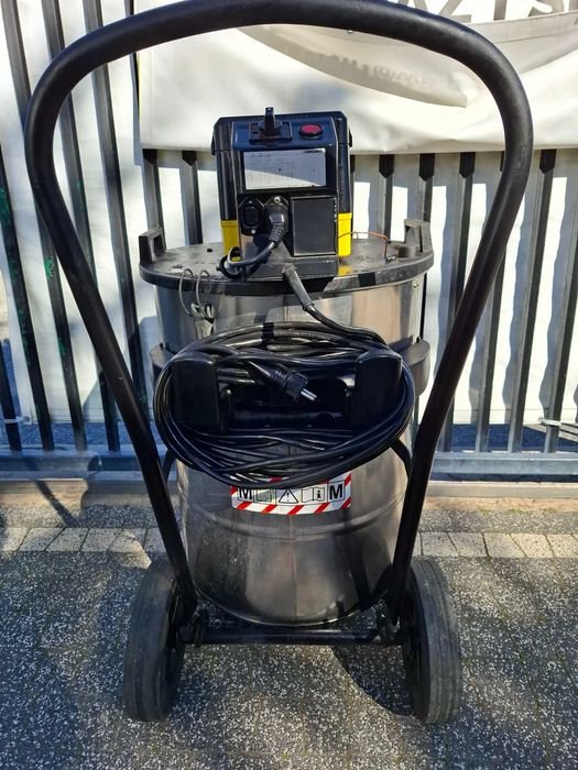 Odkurzacz przemysłowy Karcher NT 701