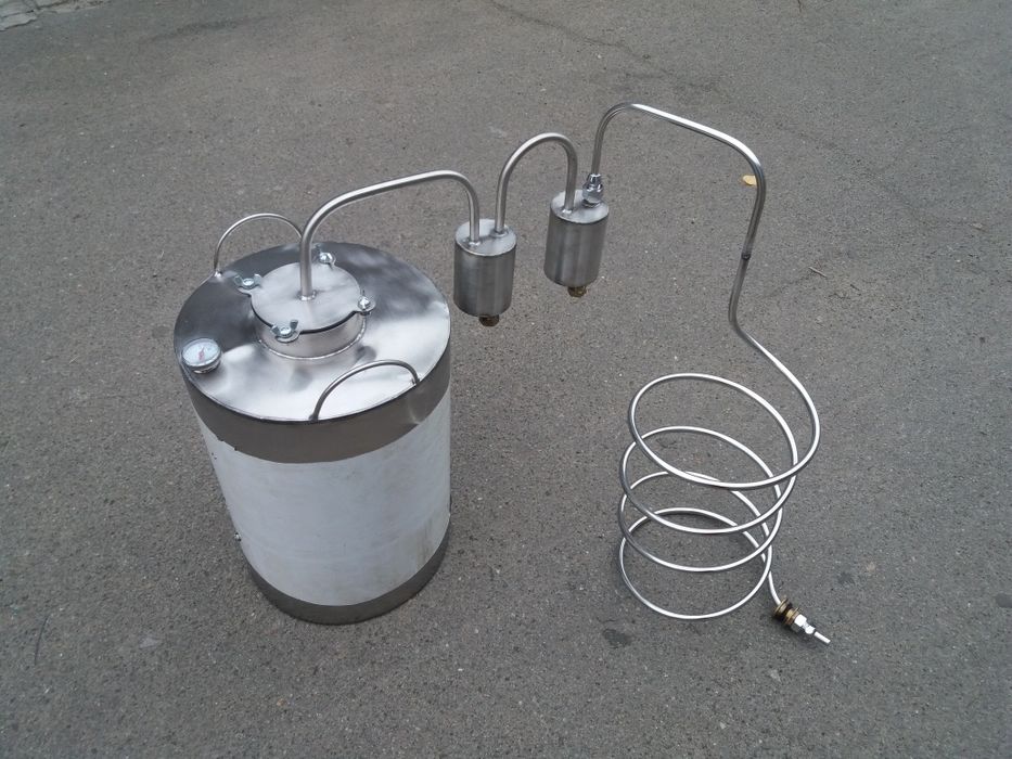 Дистиллятор на 30л-Дистилятор