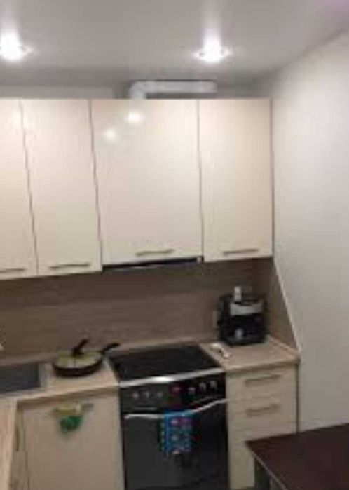 Установка кухонной вытяжки в Одессе