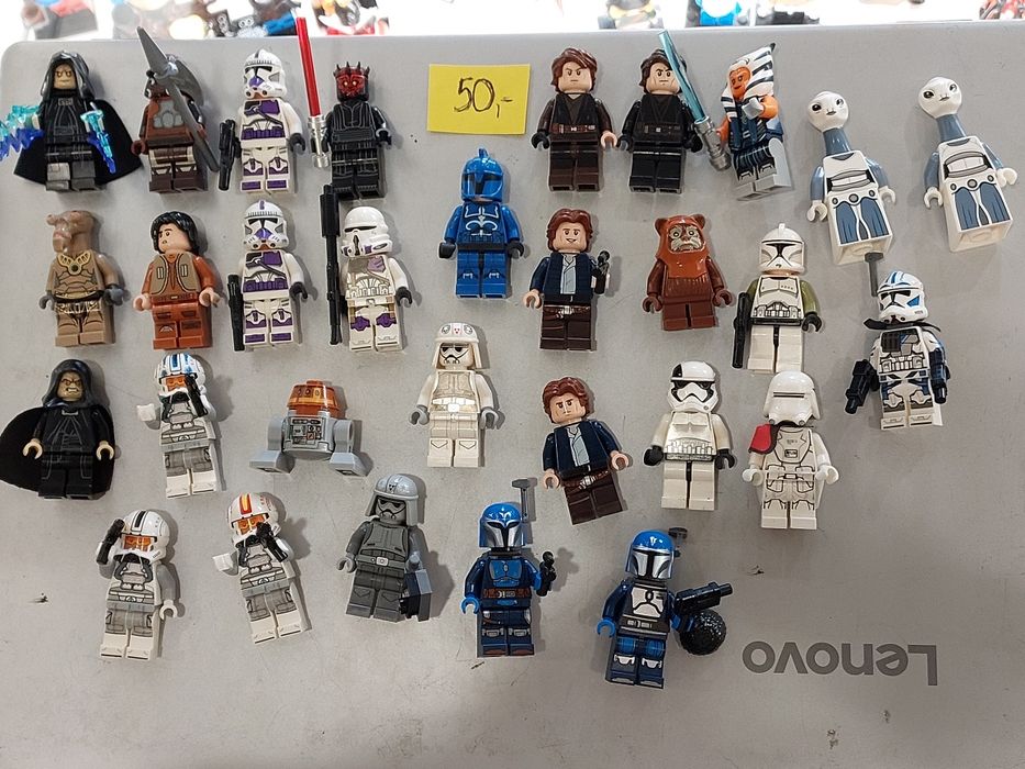 Lego figurki Star Wars.
